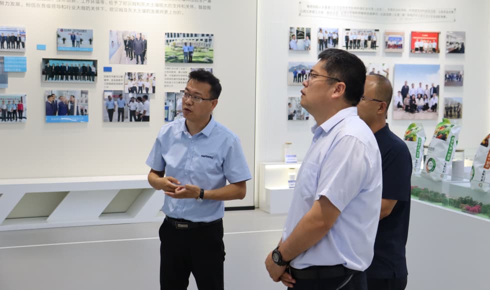 肯定创新成效 共谋发展新篇：省发改委深入调研山西欧贝姆与东大土壤科技